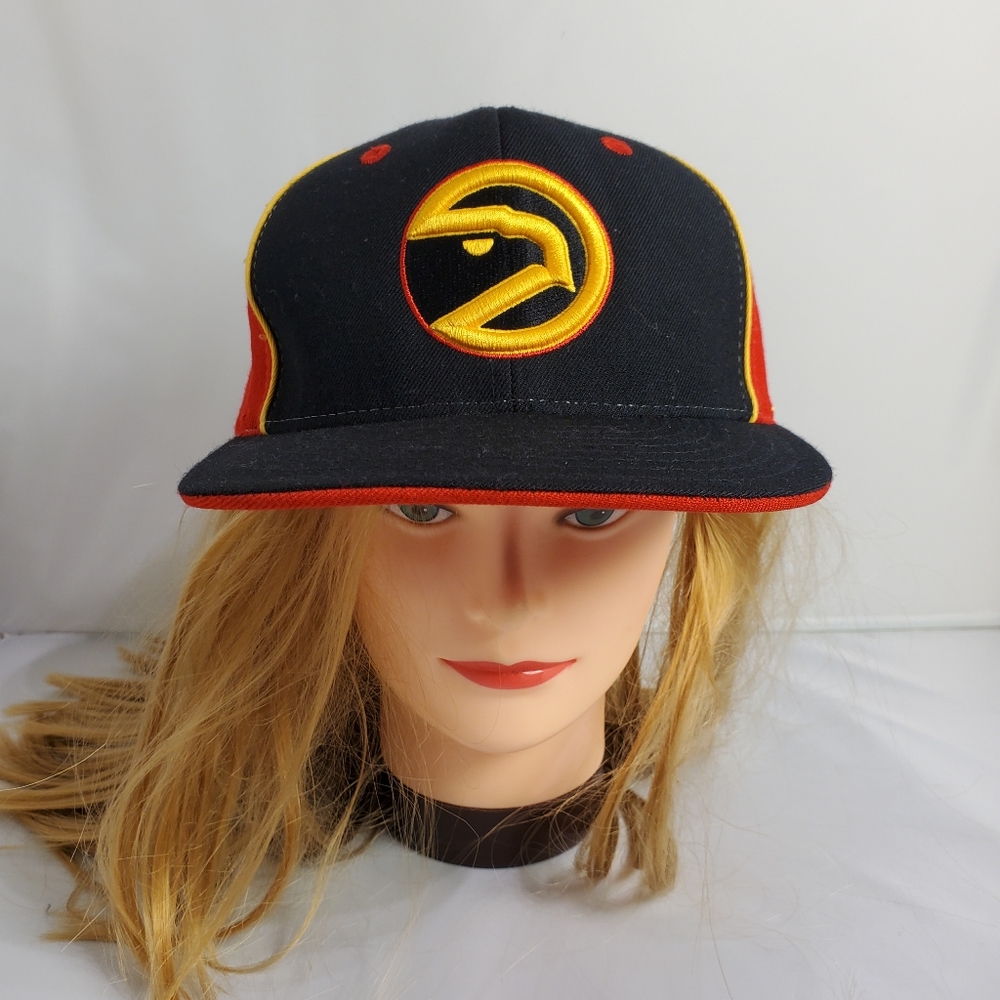 Vintage Reebok Hardwood Classics Atlanta Hawks Emb
